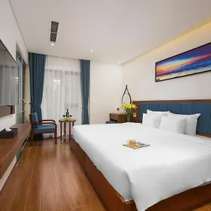 Ruby Star Da Nang
