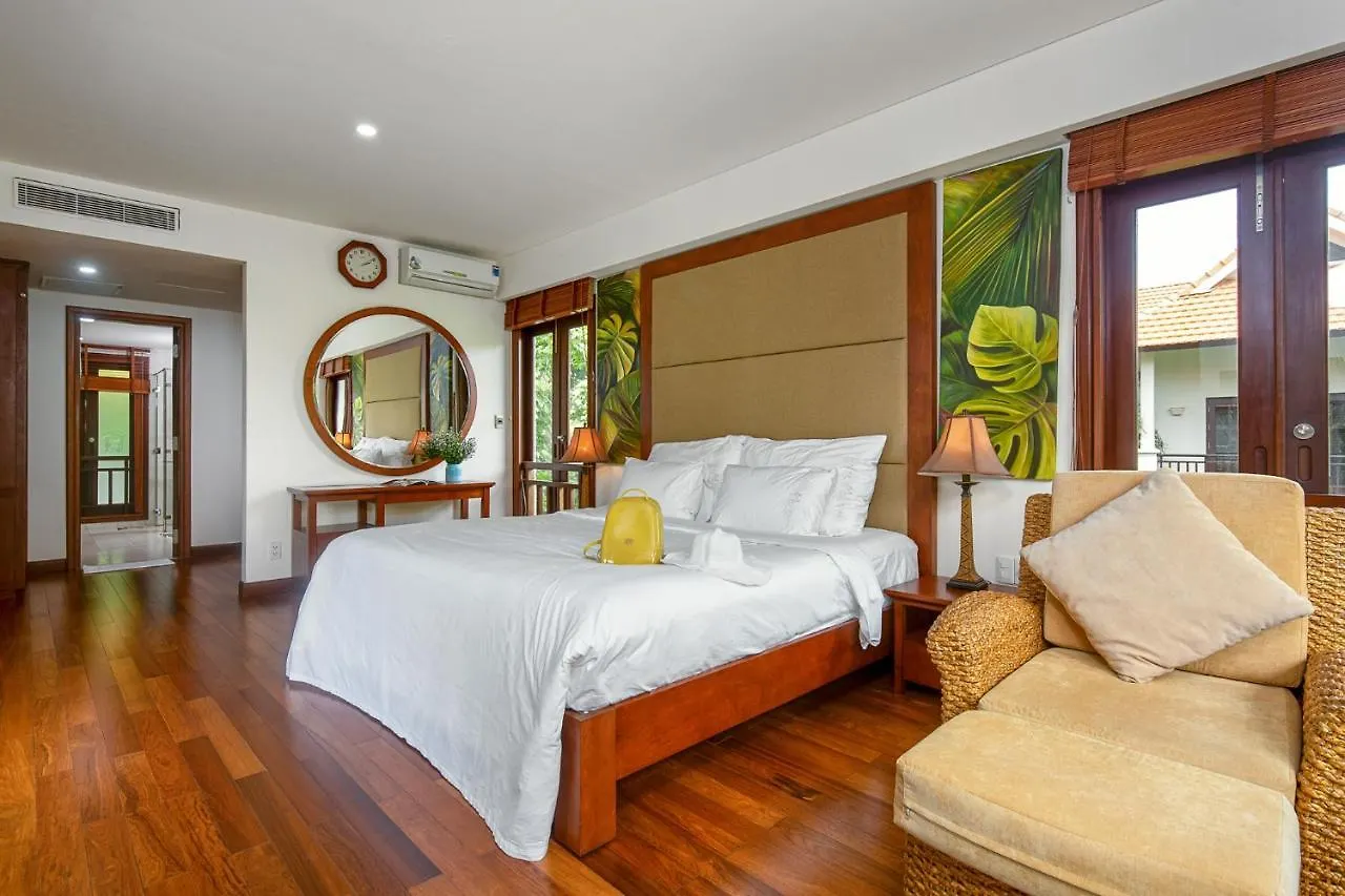 Da Nang Paradise Center My Khe Beach Resort & Spa